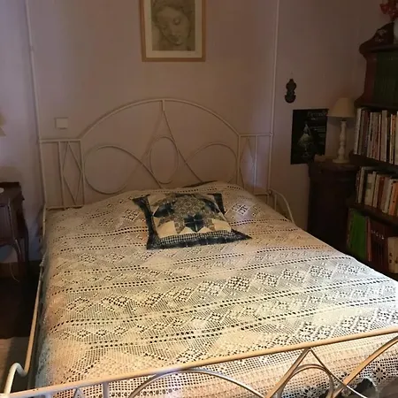 Hotel La Maison D Helene 3*